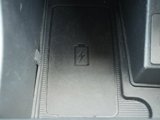 Used 2022 Ford Edge Titanium image 3