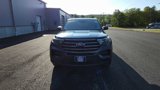 Used 2022 Ford Explorer XLT image 3