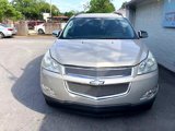 Used 2010 Chevrolet Traverse LT image 3