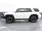 Used 2016 Toyota 4Runner SR5 image 4