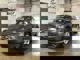 Used 2015 Ford Taurus SE image 2