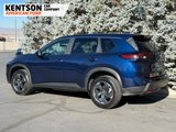Used 2024 Nissan Rogue SV image 5