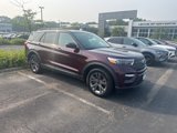 Used 2022 Ford Explorer XLT w/ Equipment Group 202A image 2