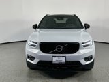 Used 2021 Volvo XC40 T5 R-Design w/ Advanced Package image 3
