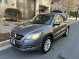 Used 2010 Volkswagen Tiguan S image 4