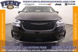 New 2025 Chrysler Pacifica Select image 2