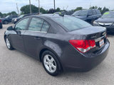Used 2015 Chevrolet Cruze LT image 3