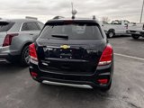 Used 2022 Chevrolet Trax LT w/ Premium Seat Package image 3
