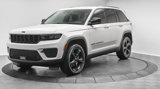 Used 2023 Jeep Grand Cherokee Altitude image 3