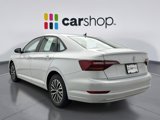 Used 2019 Volkswagen Jetta SE image 2