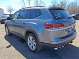 Used 2021 Volkswagen Atlas SE w/ Panoramic Sunroof Package image 4