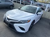 Used 2019 Toyota Camry SE image 3