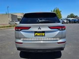 Used 2022 Mitsubishi Outlander SEL Black Edition image 4