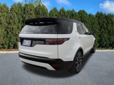 Used 2024 Land Rover Discovery Dynamic SE image 4