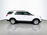 Used 2016 Ford Explorer XLT image 4