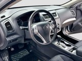 Used 2017 Nissan Altima 2.5 SV image 4