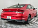 Used 2022 Hyundai Elantra SEL image 4