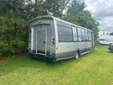 Used 2003 Ford E-450 and Econoline 450 Super Duty image 4