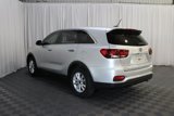Used 2019 Kia Sorento LX image 4