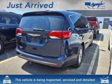Used 2017 Chrysler Pacifica Touring-L image 2