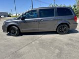 Used 2019 Dodge Grand Caravan SXT image 2
