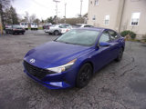 Used 2022 Hyundai Elantra SEL w/ Convenience Package image 2