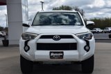Used 2016 Toyota 4Runner SR5 Premium image 3