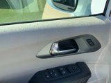 Used 2022 Chrysler Pacifica Touring-L image 6