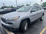 Used 2018 Jeep Cherokee Latitude w/ Cold Weather Group image 2
