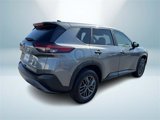 Used 2023 Nissan Rogue S image 5