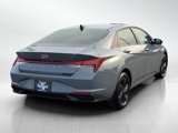 Used 2022 Hyundai Elantra SEL image 5
