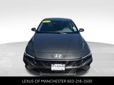 Used 2024 Hyundai Elantra SEL w/ Convenience Package image 2