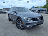 Used 2019 Volkswagen Tiguan SEL w/ 3rd Row Seat Package image 2