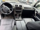Used 2016 Lexus GX 460 image 3