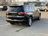 Used 2022 Chevrolet Traverse LT image 5