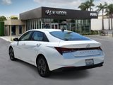 Used 2022 Hyundai Elantra SEL w/ Convenience Package image 5