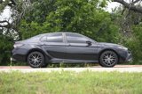 Used 2022 Toyota Camry SE image 4