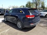 Used 2016 Kia Sorento LX w/ LX Convenience Package image 4