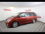 Used 2013 Toyota Sienna SE image 3