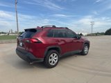 Used 2021 Toyota RAV4 LE image 5