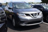 Used 2016 Nissan Rogue SV w/ SV Moonroof Package image 3