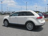 Used 2013 Lincoln MKX AWD image 4