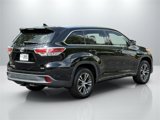 Used 2016 Toyota Highlander XLE image 4