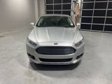 Used 2014 Ford Fusion SE w/ Equipment Group 202A image 2