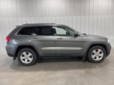 Used 2012 Jeep Grand Cherokee Laredo image 2