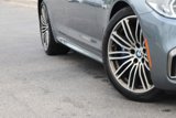 Used 2018 BMW M550i xDrive image 3