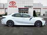 Used 2023 Toyota Camry SE image 3