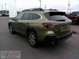 Used 2025 Subaru Outback Premium w/ Popular Package #1 image 4