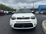Used 2019 Kia Soul + image 2
