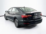 Used 2021 Volkswagen Jetta SE w/ SE Cold Weather Package image 5